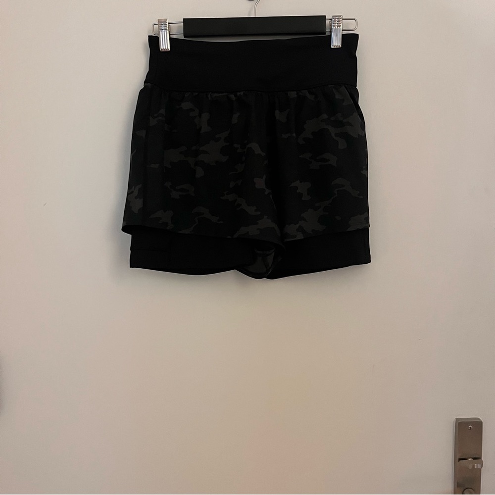 Spanx The Get Moving Short In Color Camo - image 8